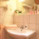 Mueritzgarten Garni Hotel