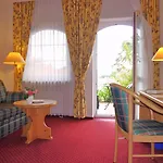 호텔 Mueritzgarten Garni Röbel