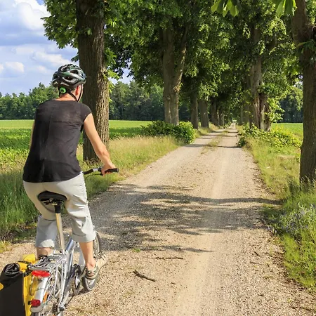 Mueritzgarten Garni Szálloda 3*
