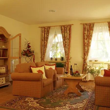 Mueritzgarten Garni Szálloda