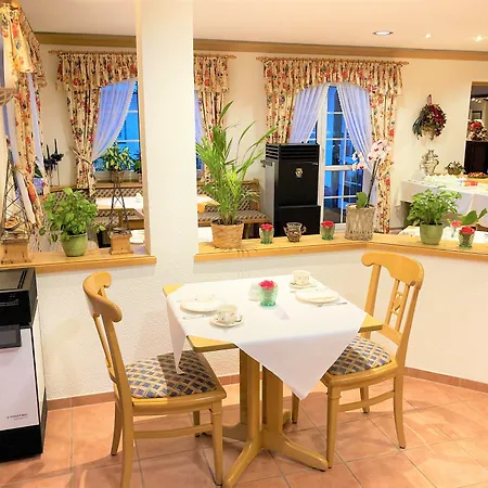 Müritzgarten Garni 3* Röbel