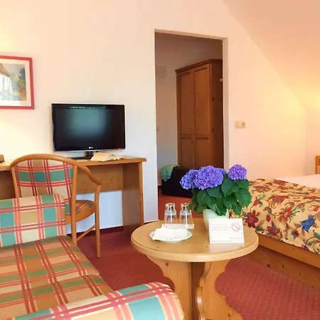 Szálloda Mueritzgarten Garni