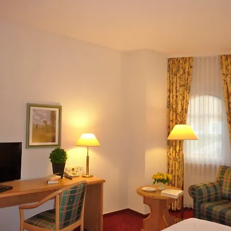 Mueritzgarten Garni 3* Röbel