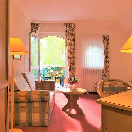 Mueritzgarten Garni Robel