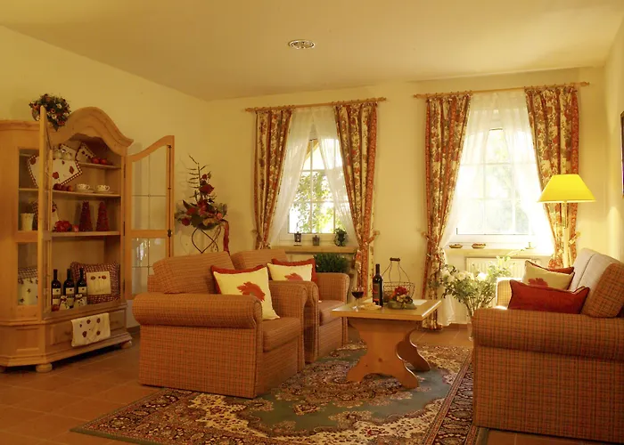 Müritzgarten Garni Hotel