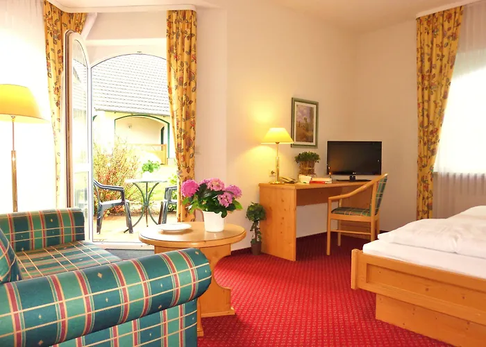 Müritzgarten Garni Hotel Röbel