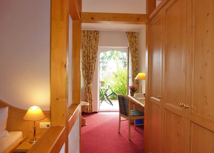 Müritzgarten Garni Hotel Röbel