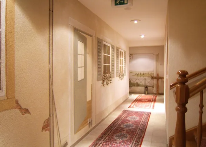 Hotel Müritzgarten Garni 3*