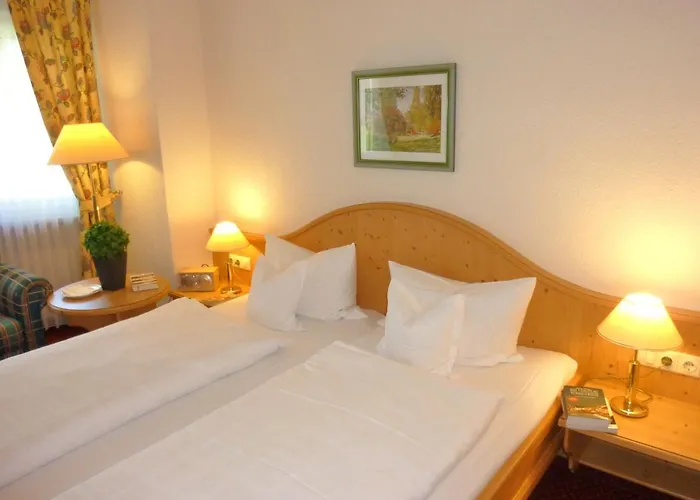 Hotel Müritzgarten Garni 3*