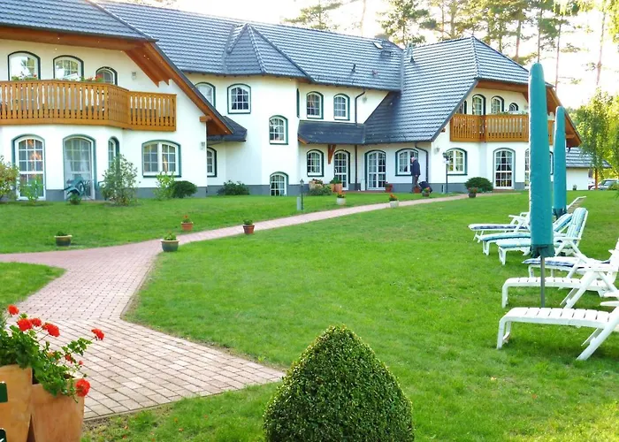 Müritzgarten Garni Hotel